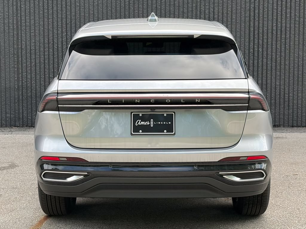 New 2026 Lincoln Nautilus Premier w/ Equipment Group 102A AWD/4WD image 6