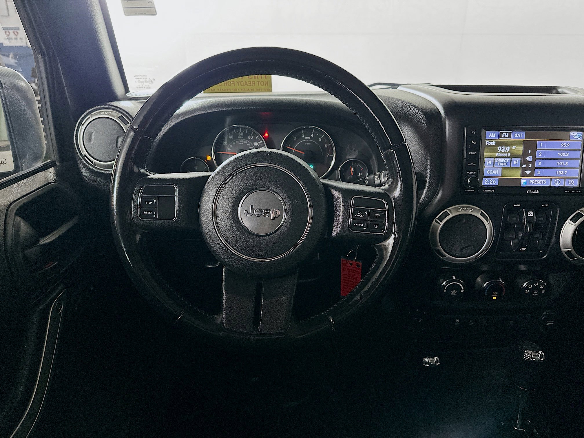 Used 2018 Jeep Wrangler Unlimited Sahara image 19