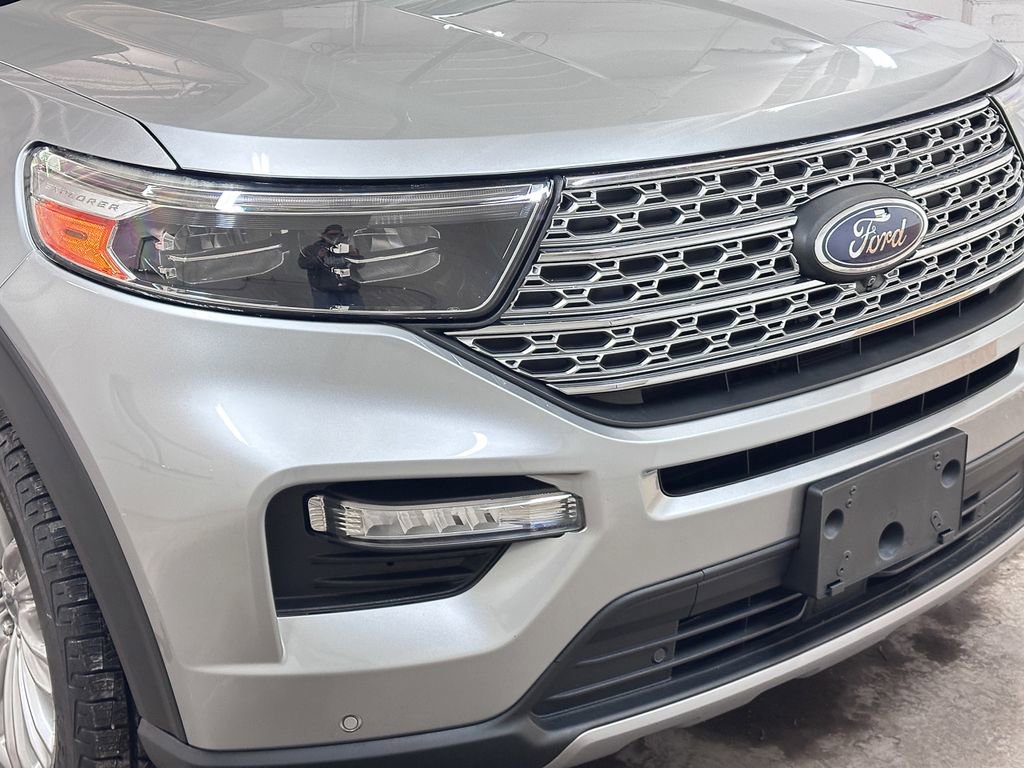 Used 2020 Ford Explorer Limited image 14