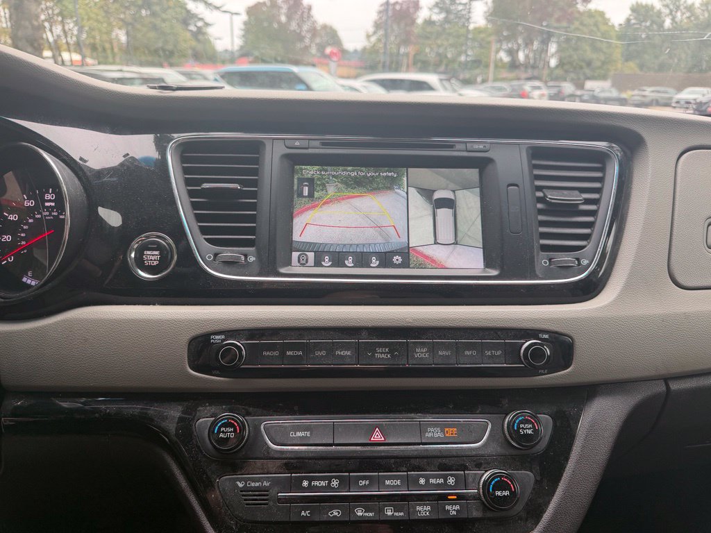 Used 2018 Kia Sedona SX Limited FWD image 22