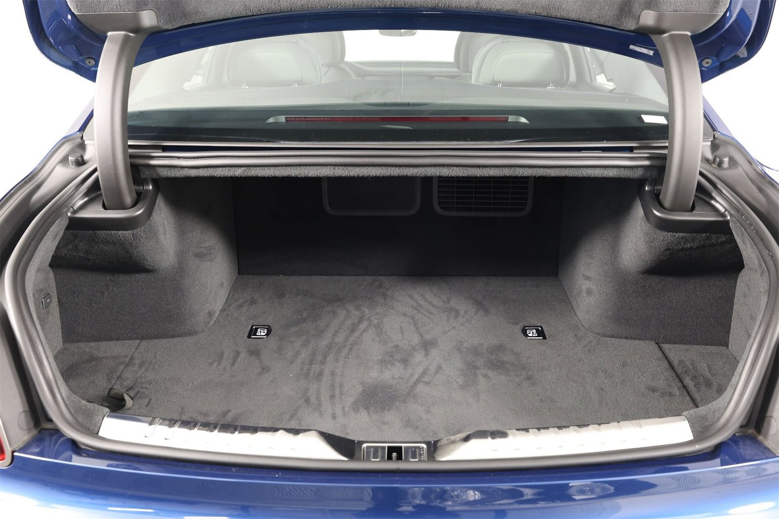 New 2025 Bentley Flying Spur Plug-In Hybrid image 31