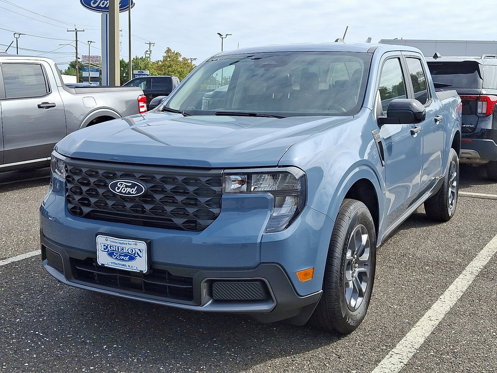 New 2025 Ford Maverick XLT w/ XLT Luxury Package image 3