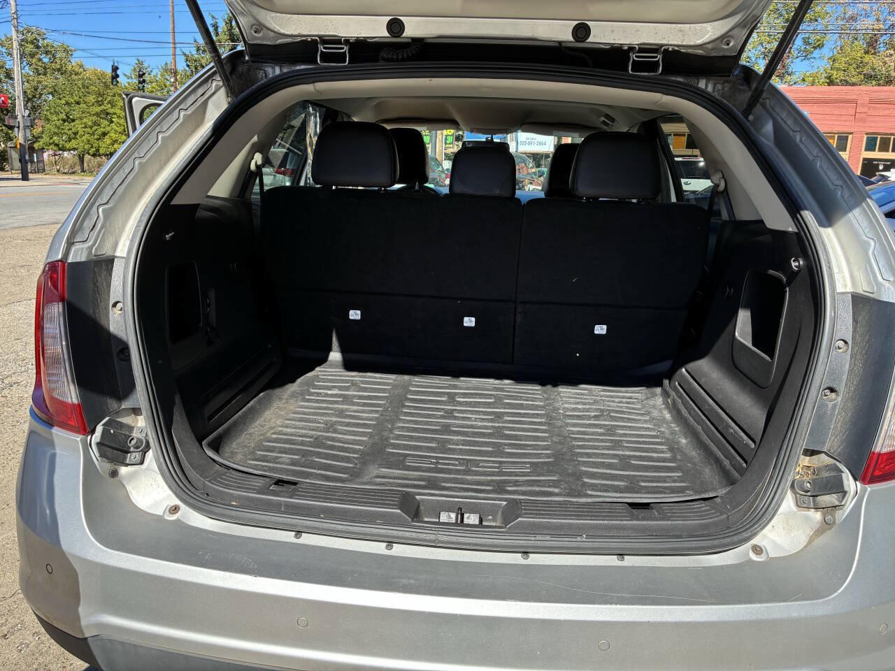 Used 2013 Ford Edge SEL FWD image 19