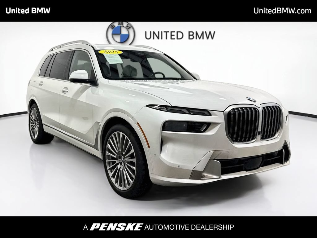Certified 2025 BMW X7 xDrive40i w/ Parking Assistance Package AWD/4WD image 3