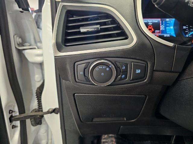 Used 2019 Ford Edge SEL w/ Equipment Group 201A AWD/4WD image 14