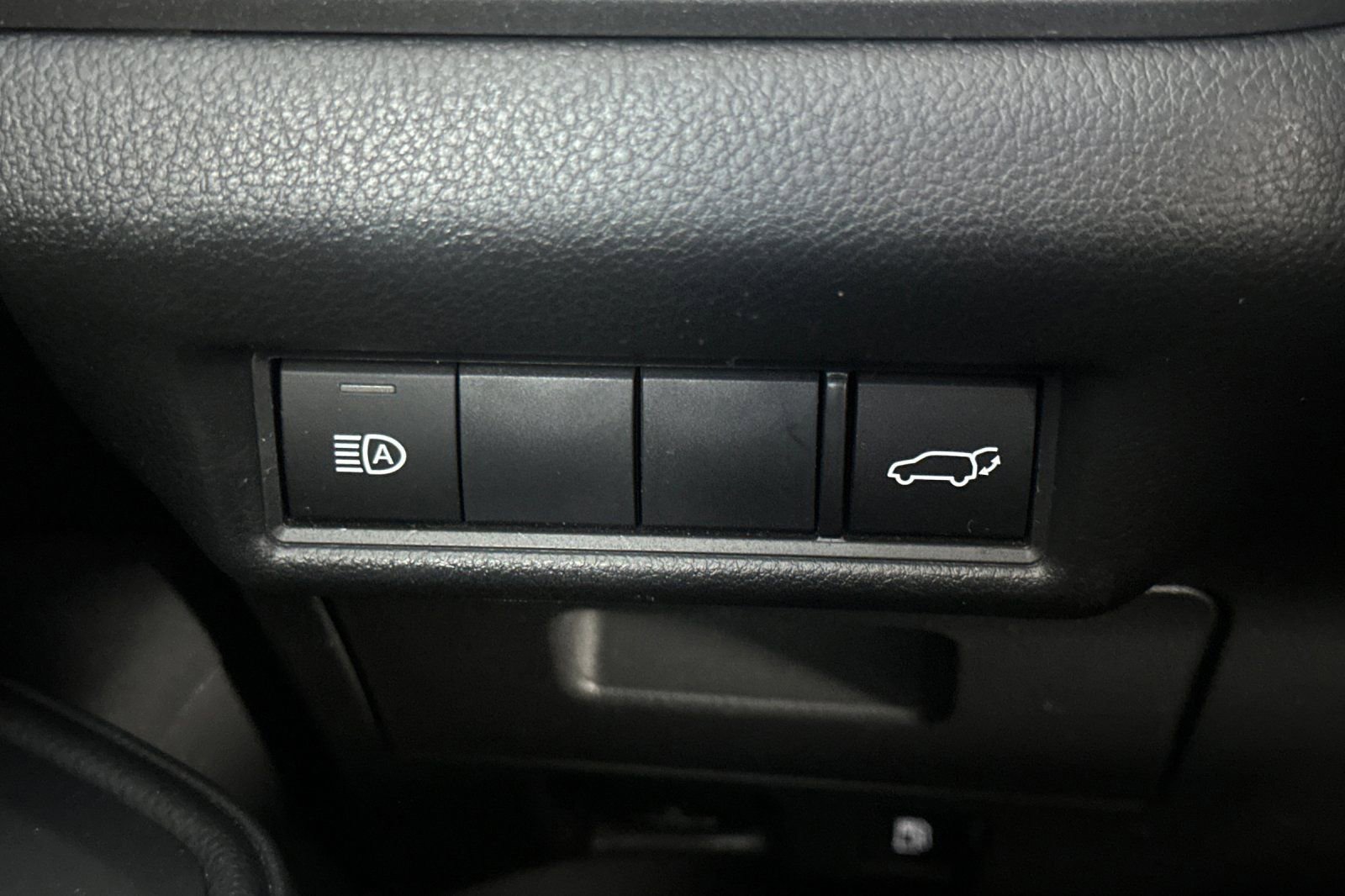 Certified 2025 Toyota Grand Highlander FWD image 34