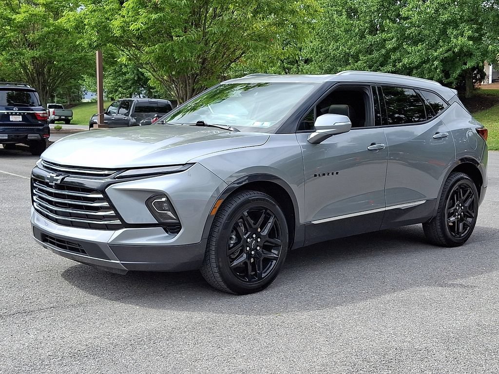 Used 2023 Chevrolet Blazer Premier w/ Driver Confidence II Package AWD/4WD image 6