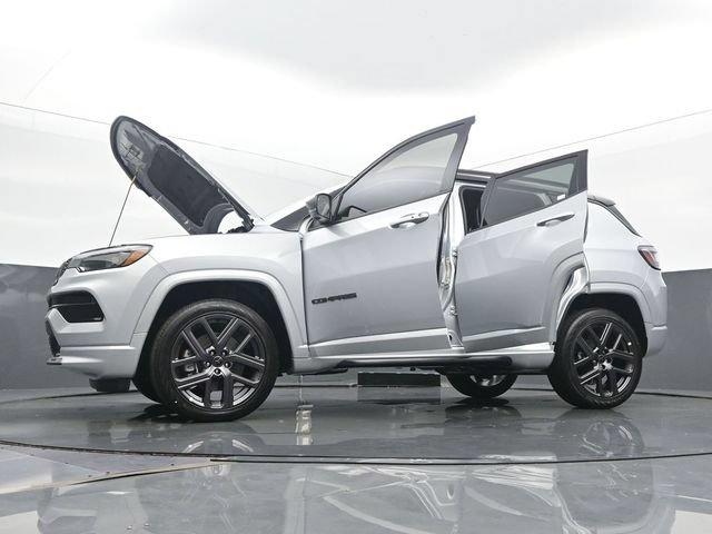 New 2025 Jeep Compass Limited w/ Driver Assist Group I AWD/4WD image 59