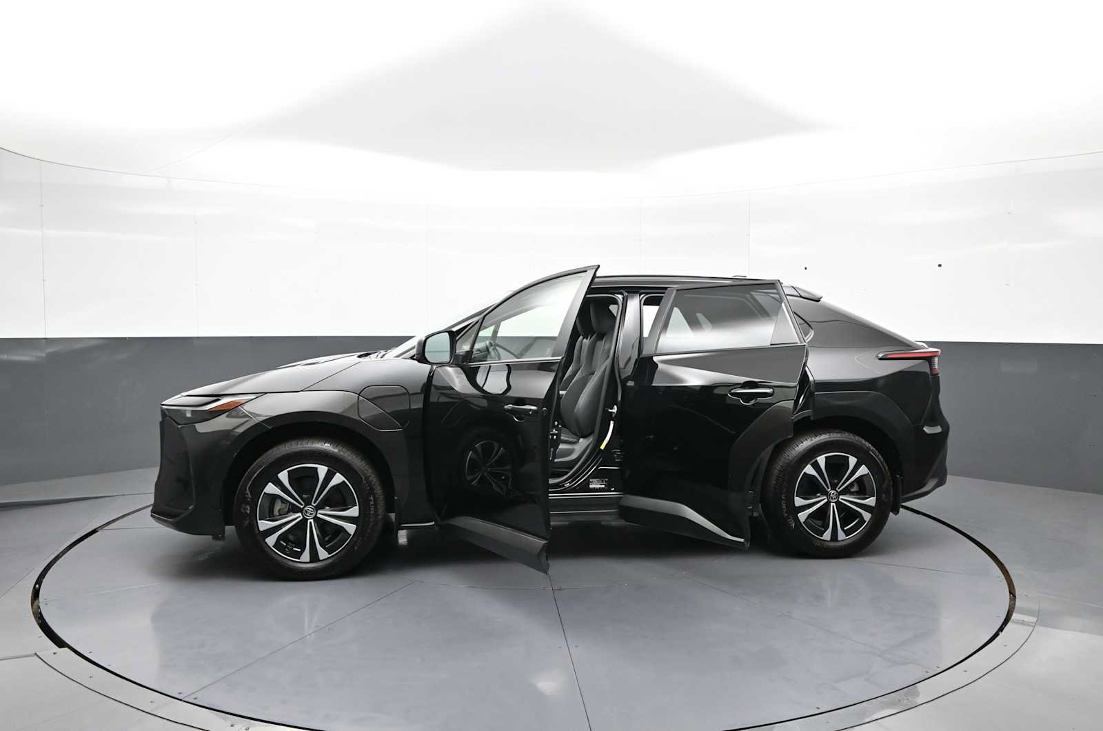 Certified 2024 Toyota bZ4X AWD w/ Weather Package image 43