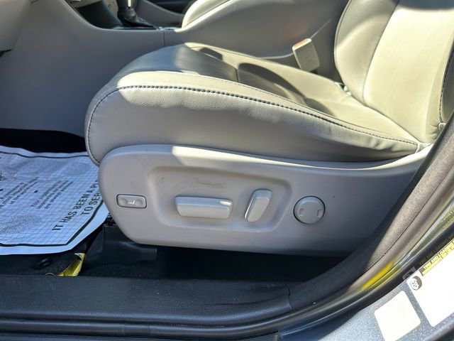 Used 2017 Toyota Highlander XLE image 21