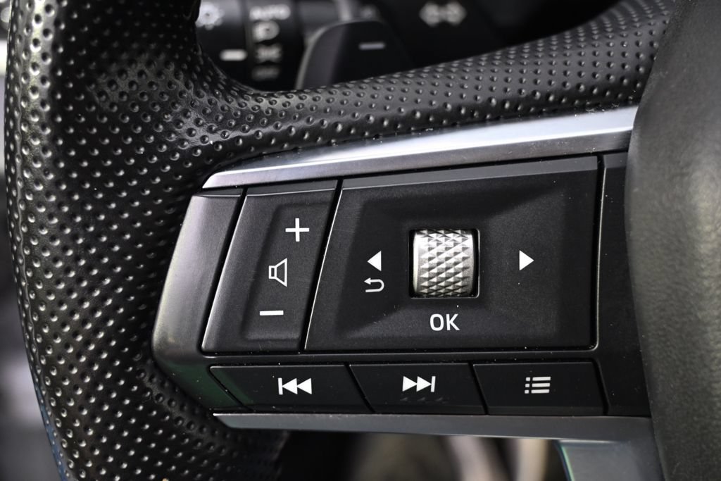 Used 2024 Mitsubishi Outlander SE AWD/4WD image 34