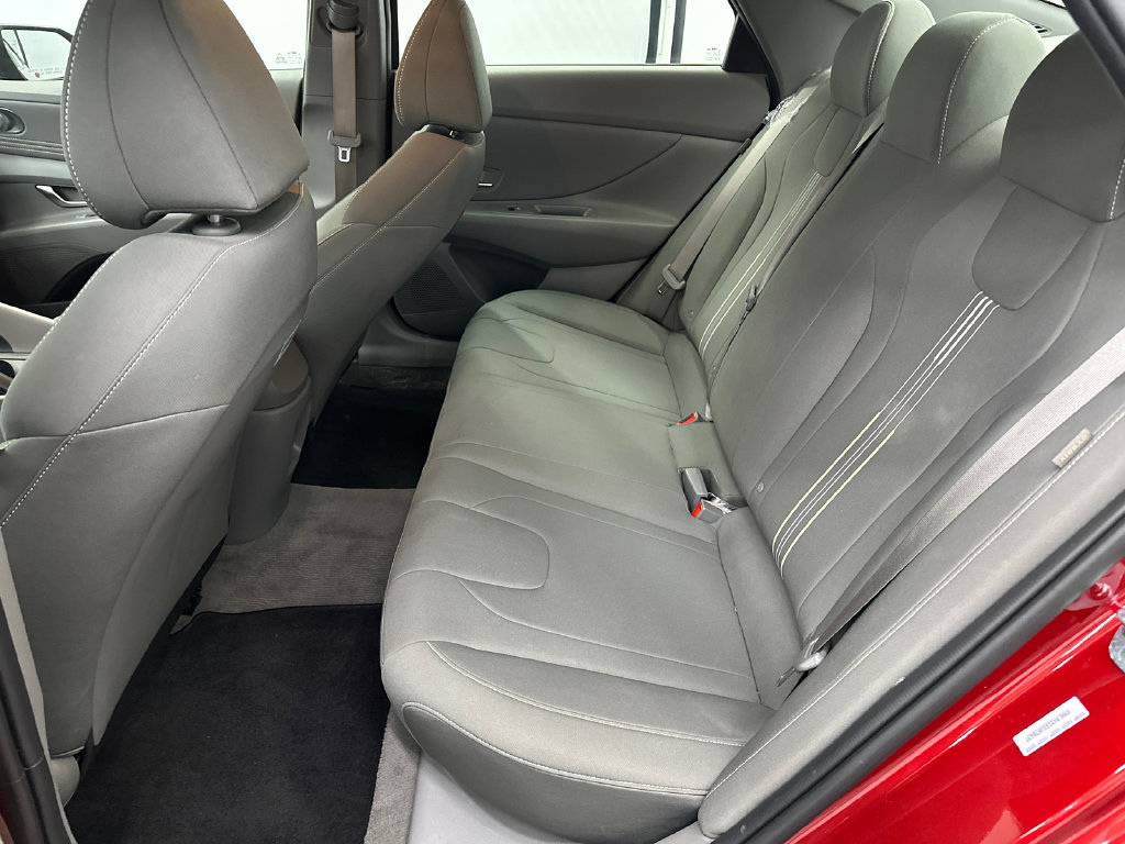 Used 2025 Hyundai Elantra Sport w/ Cargo Package FWD image 19
