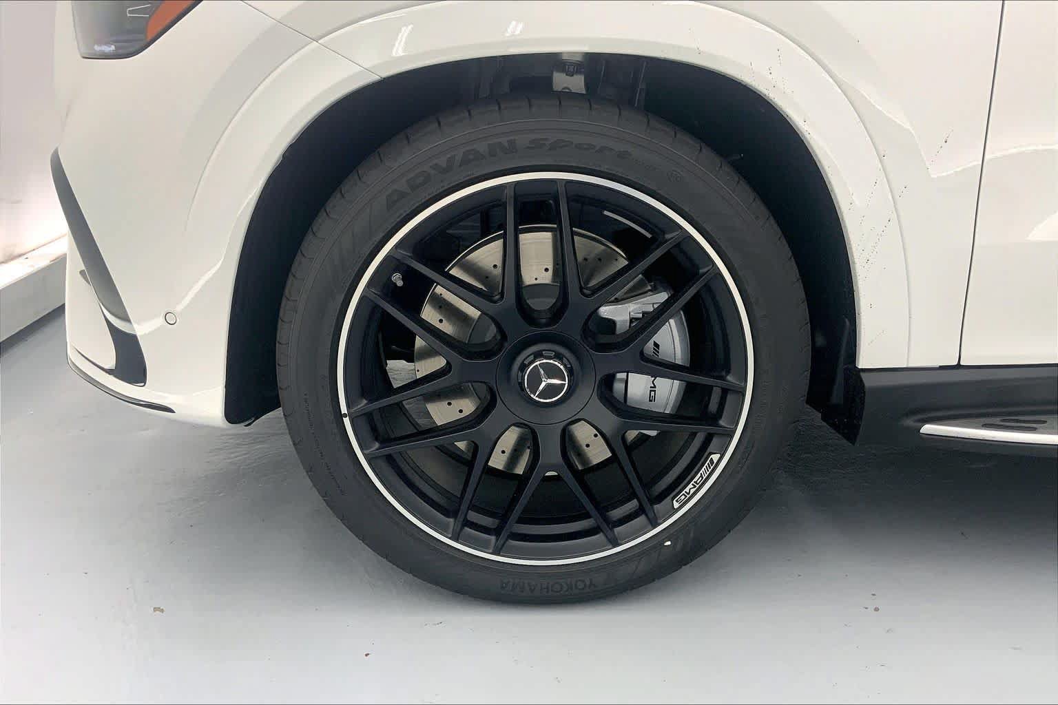 New 2026 Mercedes-Benz GLE 53 AMG 4MATIC Coupe image 10