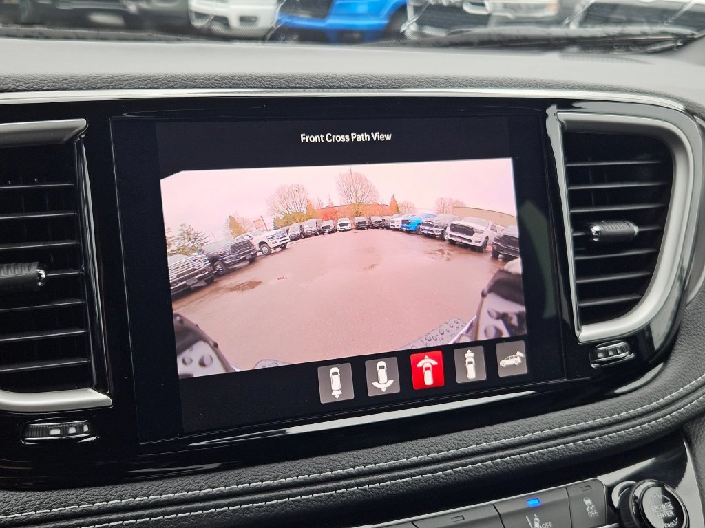 New 2026 Chrysler Pacifica Select AWD/4WD image 27