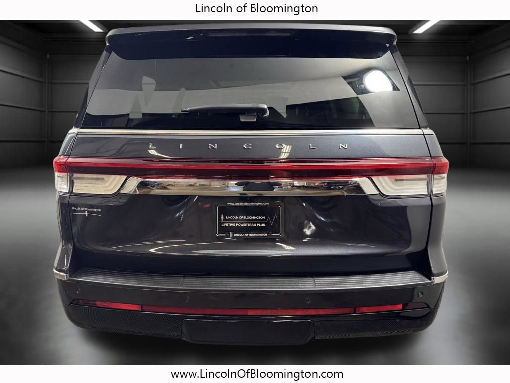 Certified 2022 Lincoln Navigator L Reserve AWD/4WD image 7