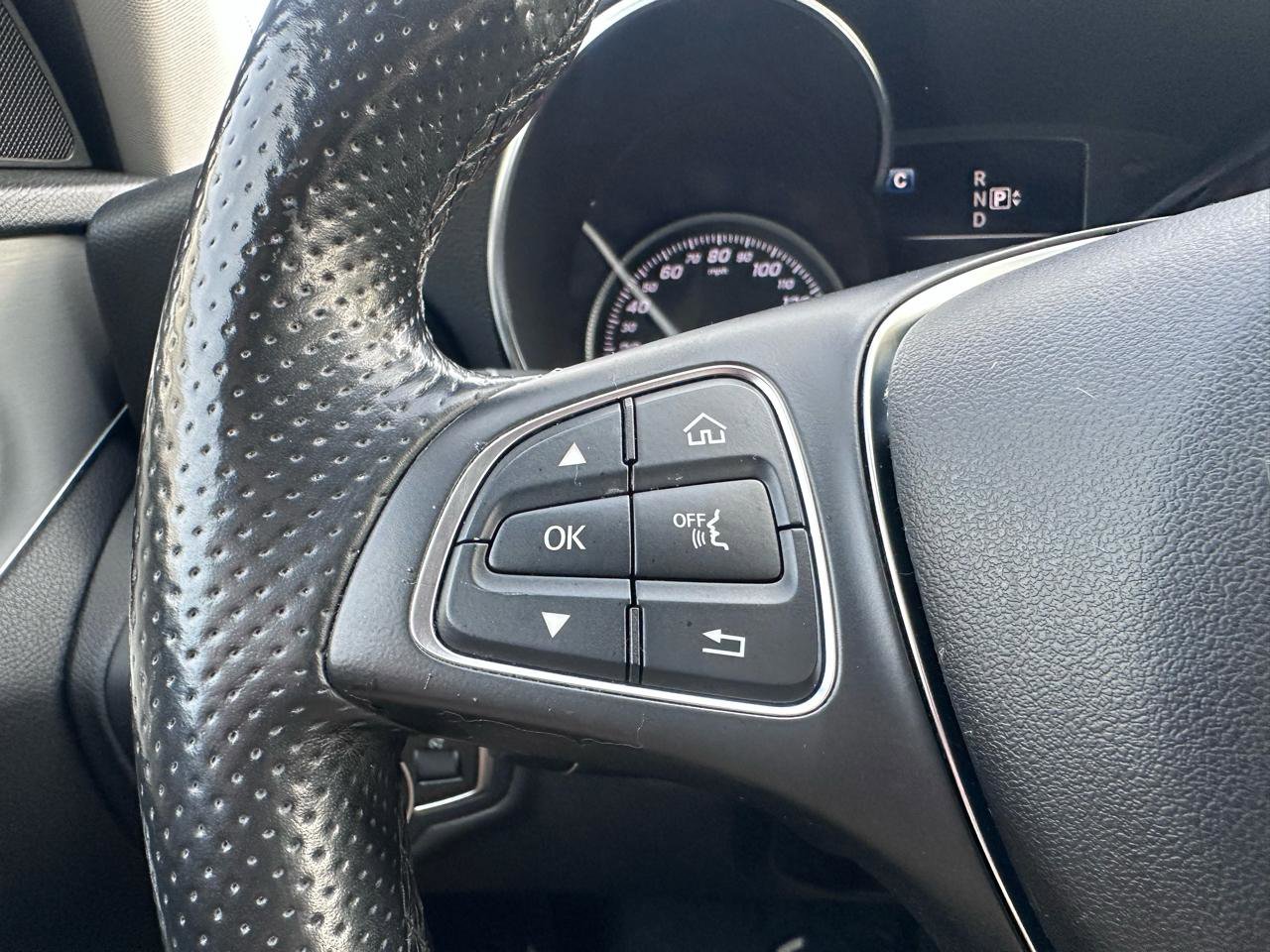 Used 2015 Mercedes-Benz C 300 Sedan image 33