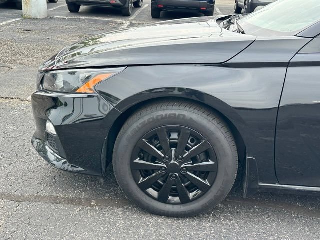 Used 2022 Nissan Altima 2.5 S FWD image 7