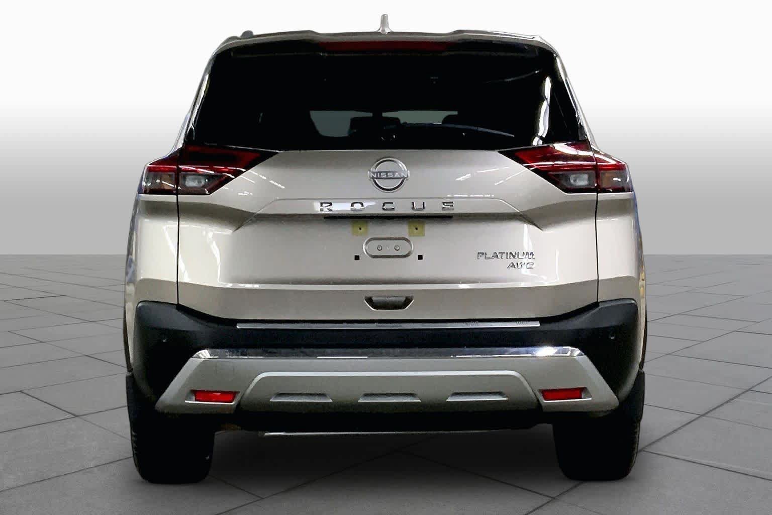 Used 2023 Nissan Rogue Platinum w/ Platinum Premium Package AWD/4WD image 5