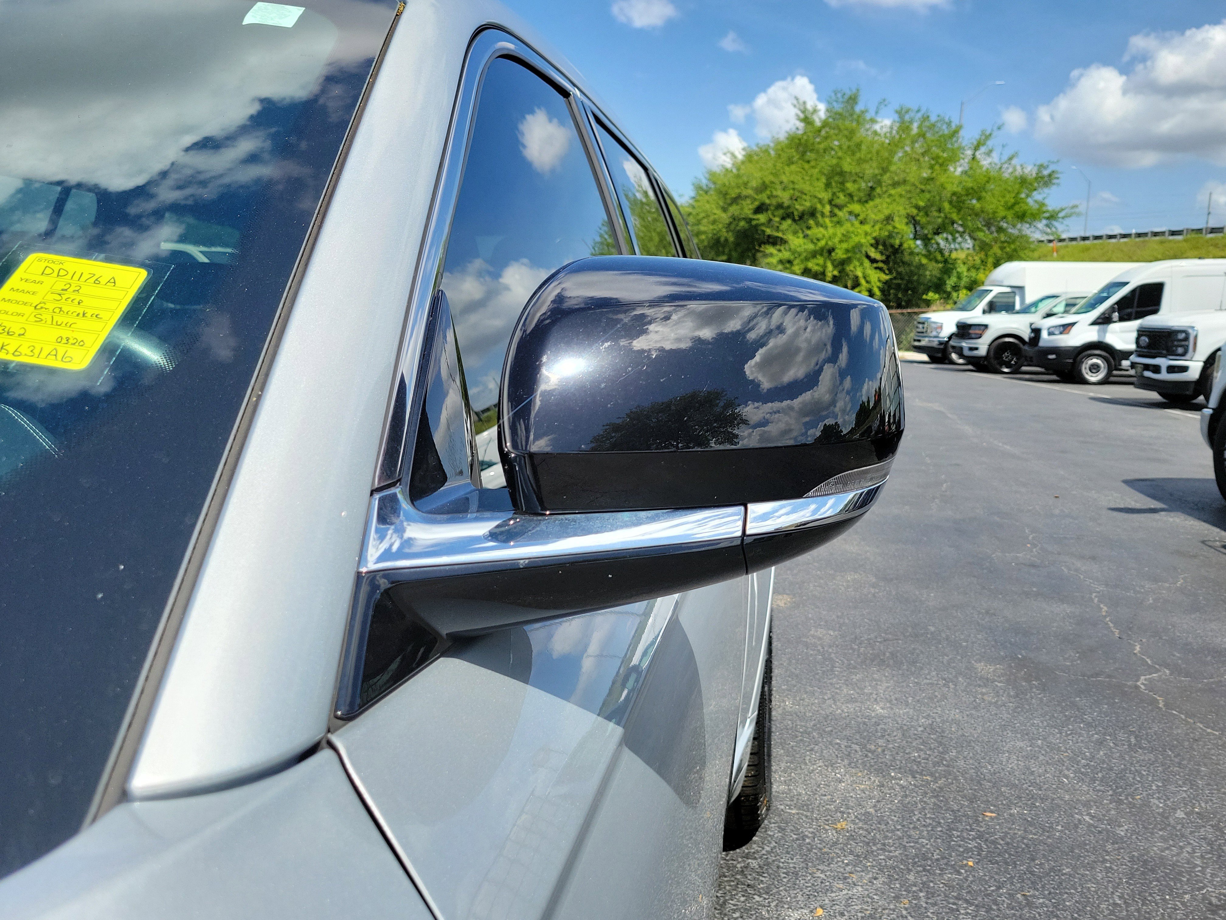 Used 2022 Jeep Grand Cherokee L Overland image 4