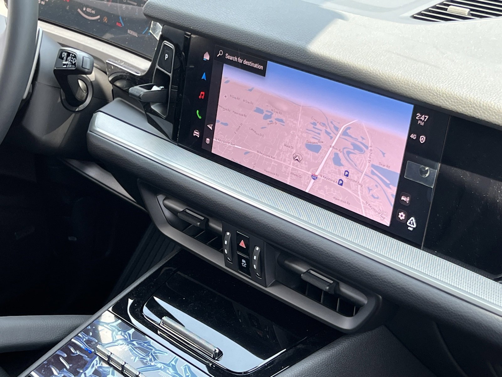 New 2025 Porsche Cayenne image 44