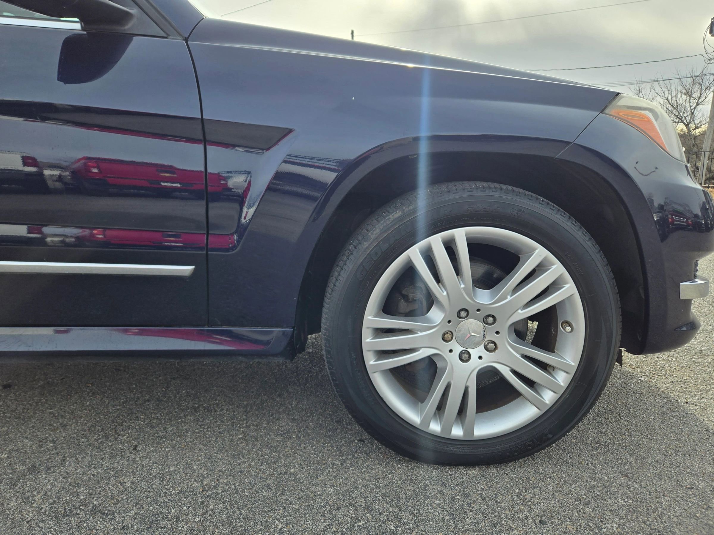 Used 2014 Mercedes-Benz GLK 350 4MATIC w/ Premium 1 Package image 11