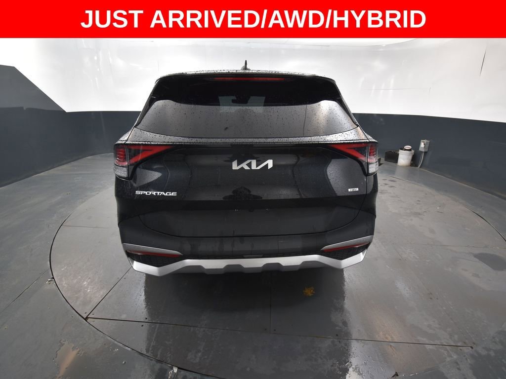 Used 2023 Kia Sportage LX AWD/4WD image 8