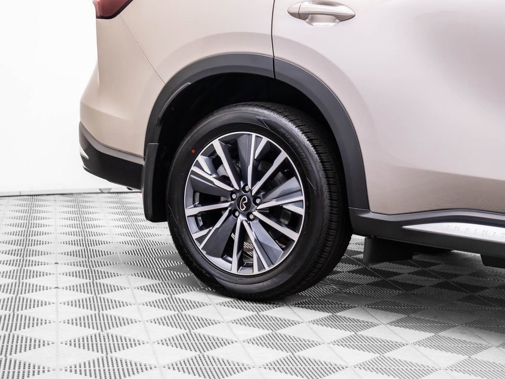 Certified 2026 INFINITI QX60 Luxe w/ Cargo Package image 37