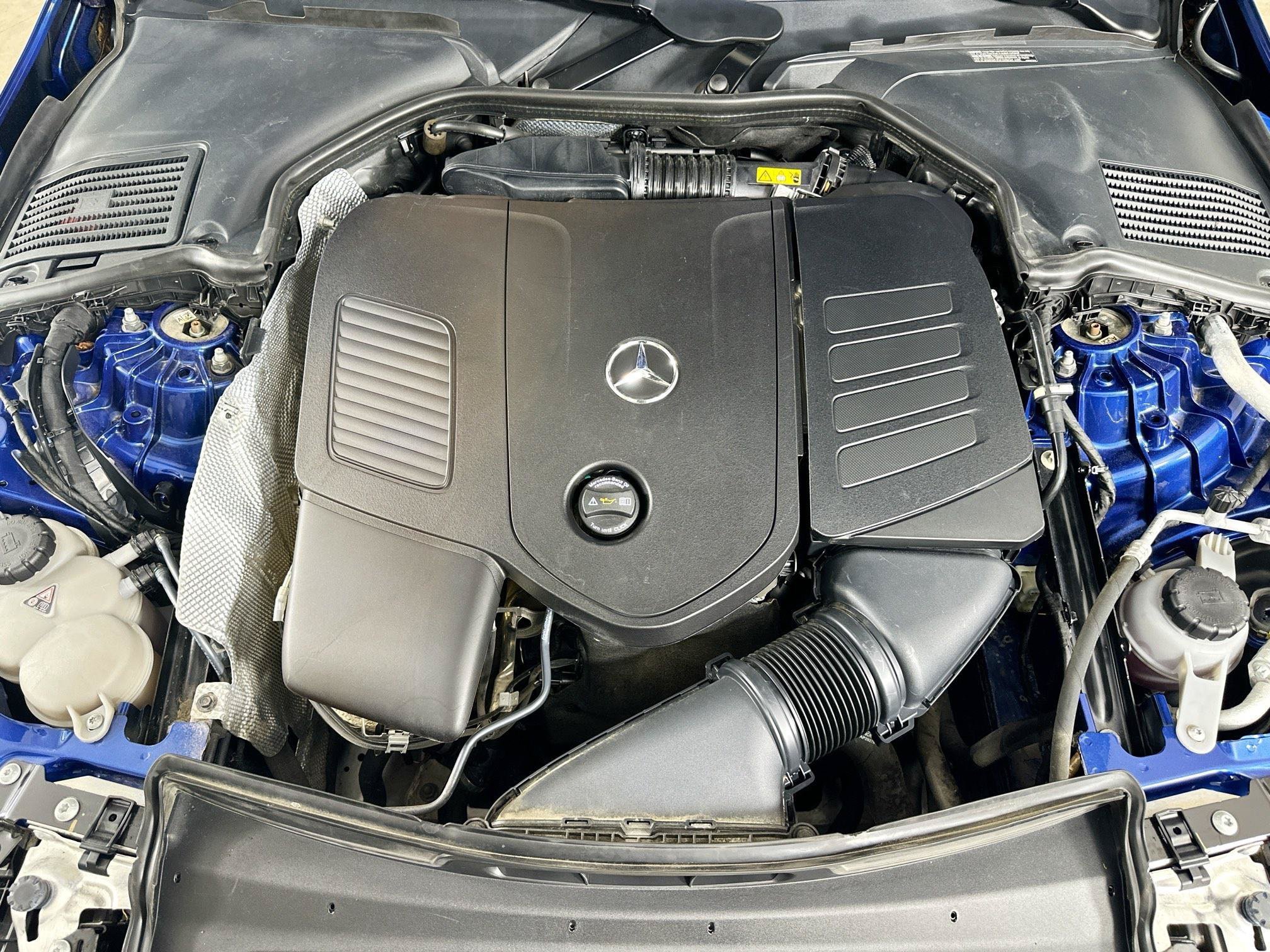 Certified 2022 Mercedes-Benz C 300 4MATIC Sedan image 35