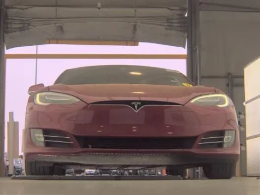Used 2017 Tesla Model S 90D AWD/4WD image 5