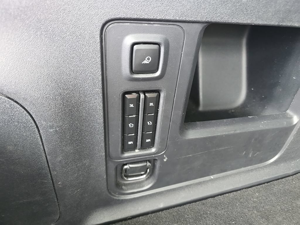 Used 2025 Ford Expedition Max Platinum w/ Stealth Appearance Package AWD/4WD image 8