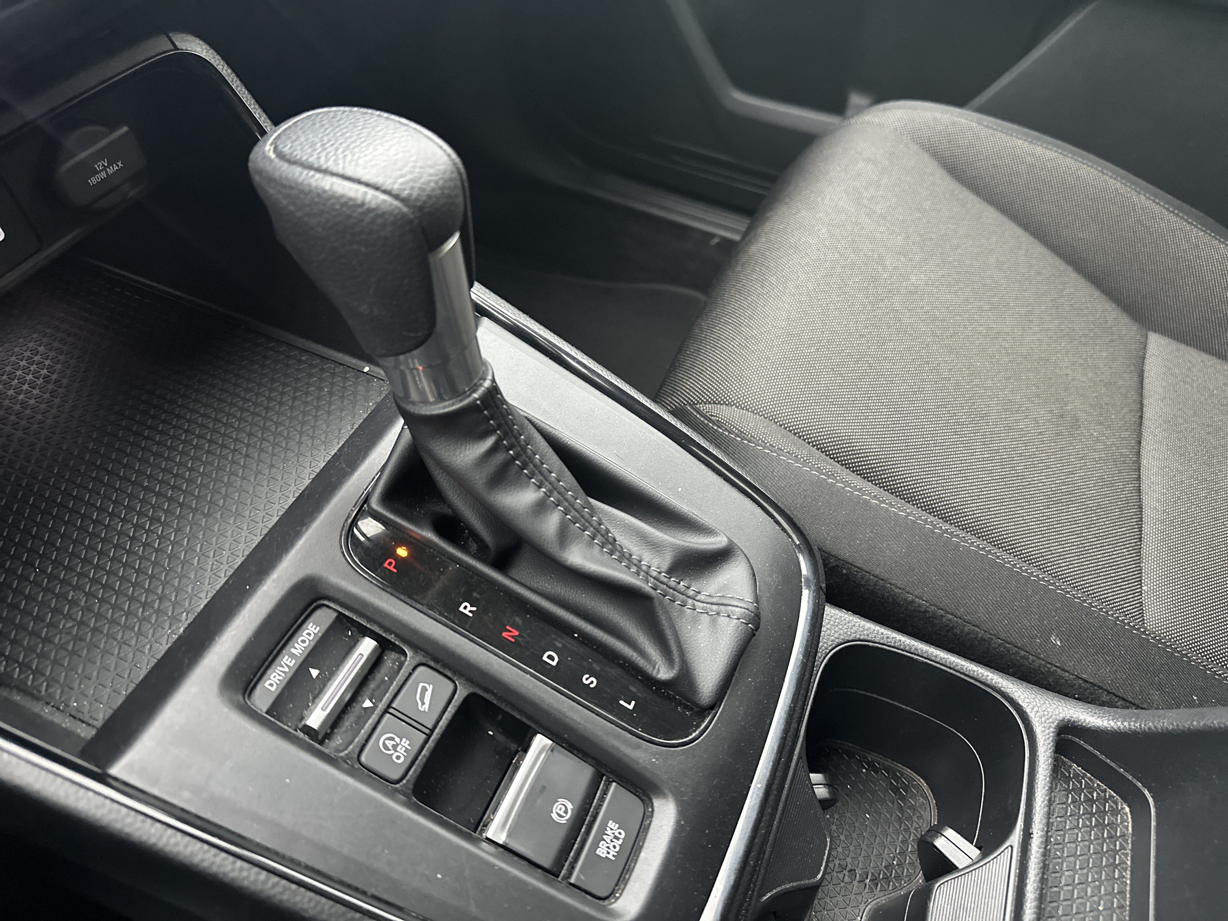 Used 2025 Honda CR-V LX image 19
