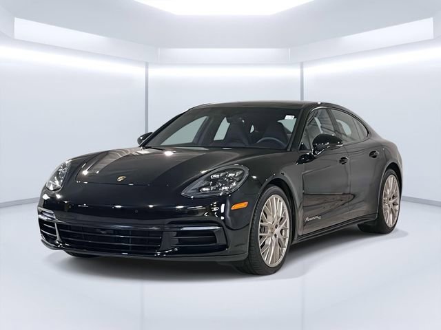 Used 2020 Porsche Panamera image 1