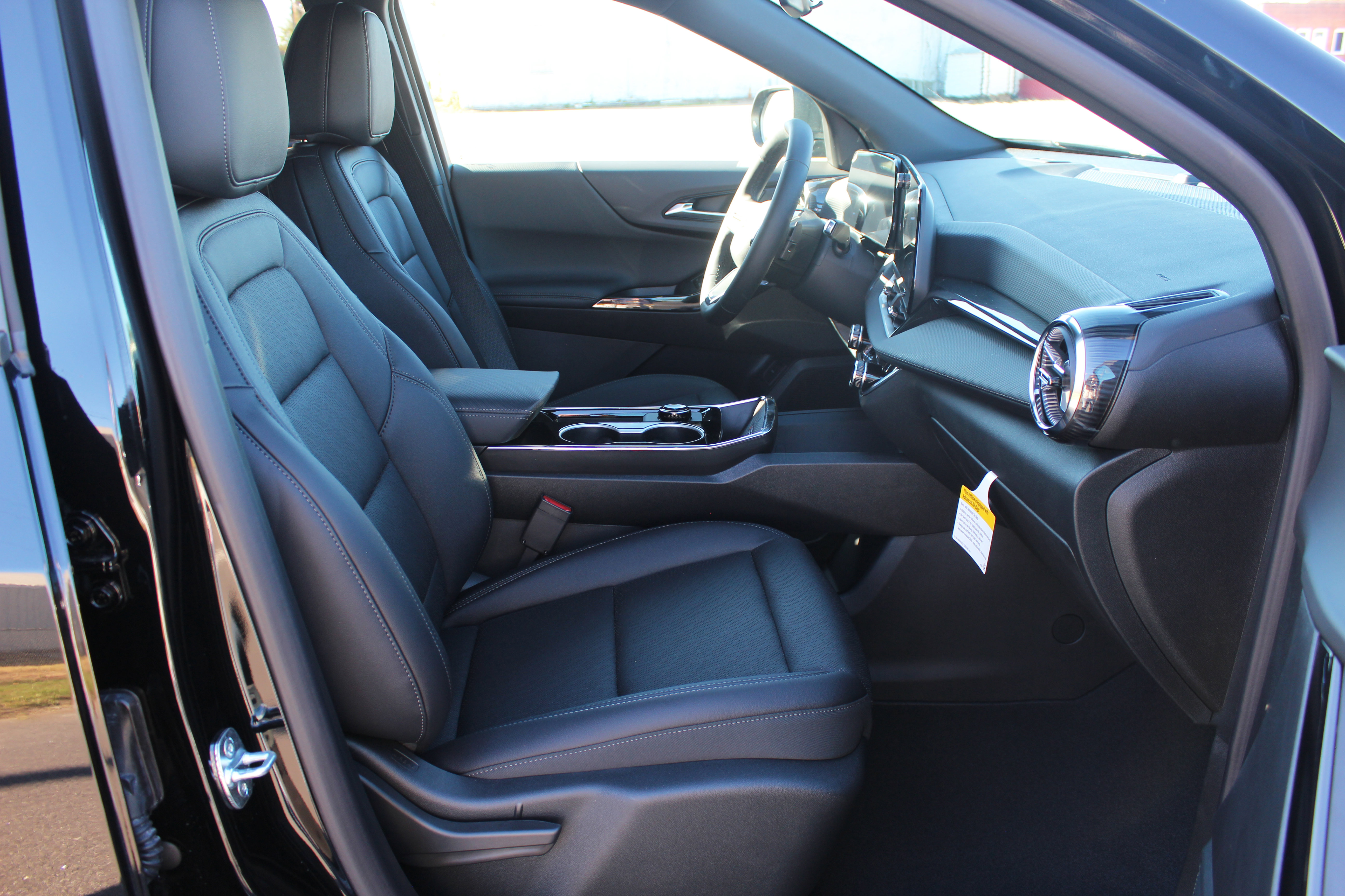 New 2026 Chevrolet Equinox LT w/ Convenience Package II image 50