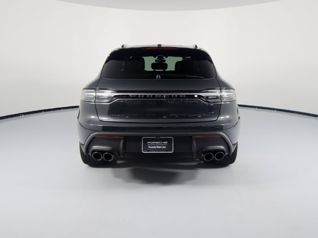 Certified 2026 Porsche Macan AWD/4WD image 9