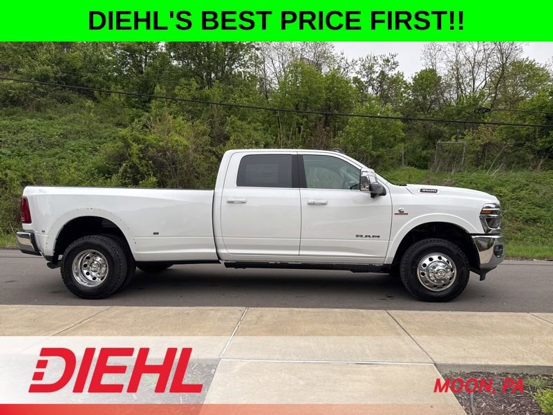 New 2026 RAM 3500 Limited AWD/4WD image 8