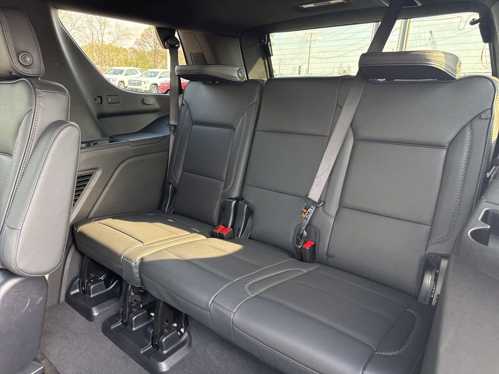 Used 2025 GMC Yukon Denali image 13