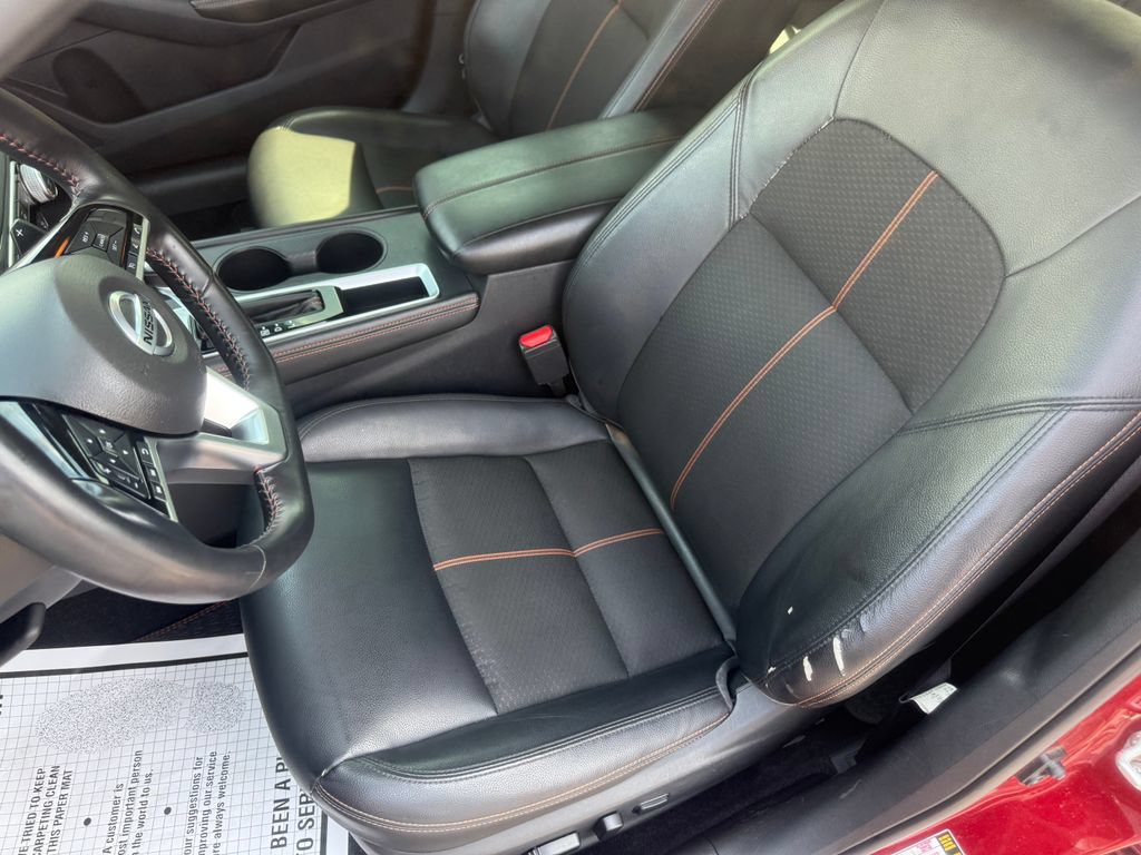 Used 2020 Nissan Altima 2.5 SR w/ Premium Package FWD image 18