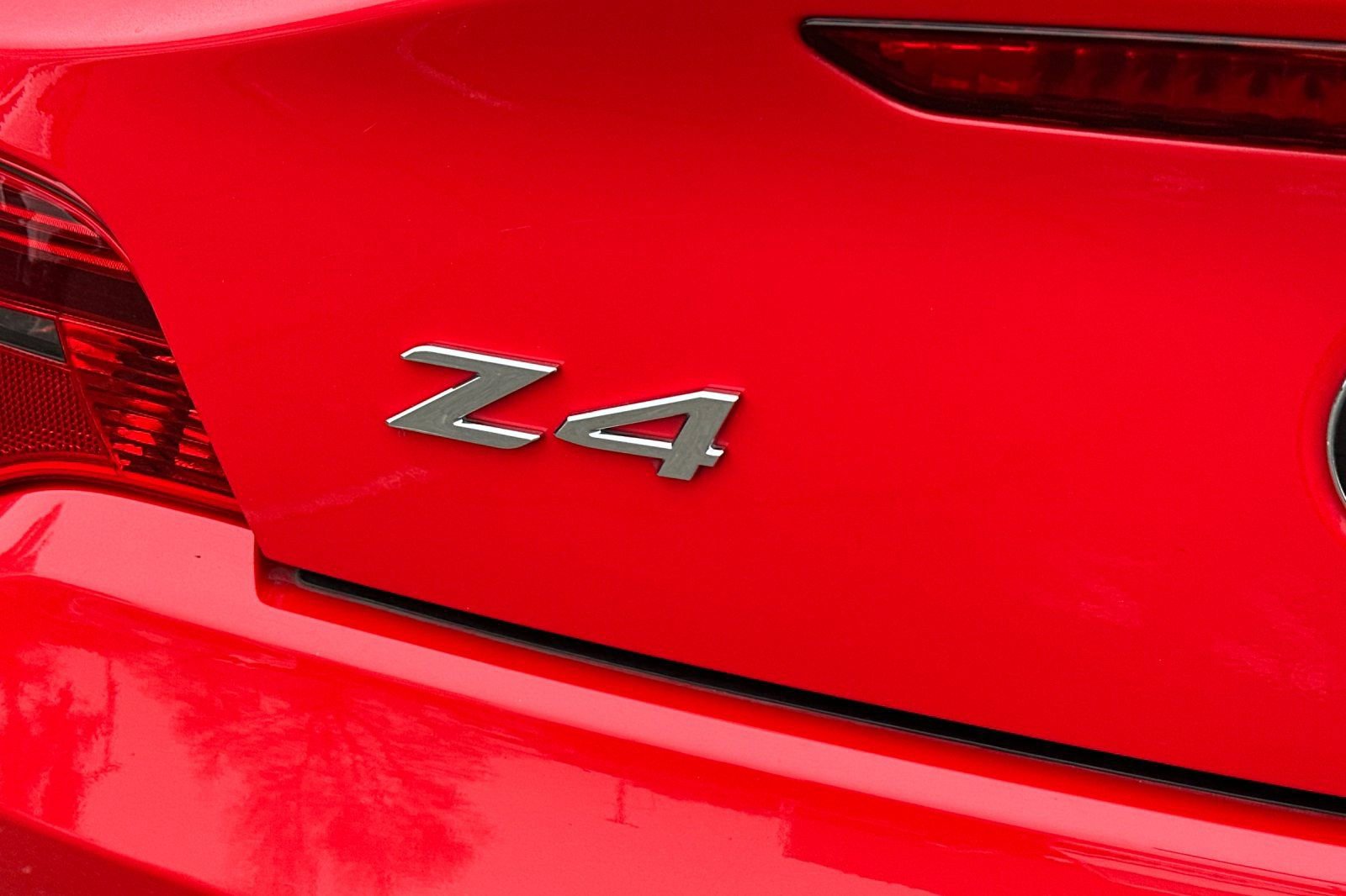 Used 2008 BMW Z4 3.0i image 6