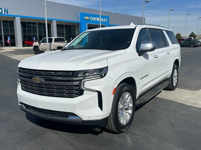 Used 2023 Chevrolet Suburban Premier image 30