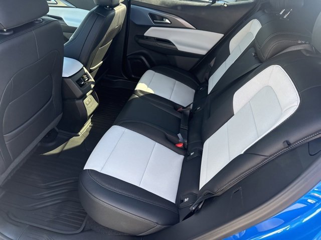 New 2025 Chevrolet Equinox EV LT w/ Convenience Package II image 22