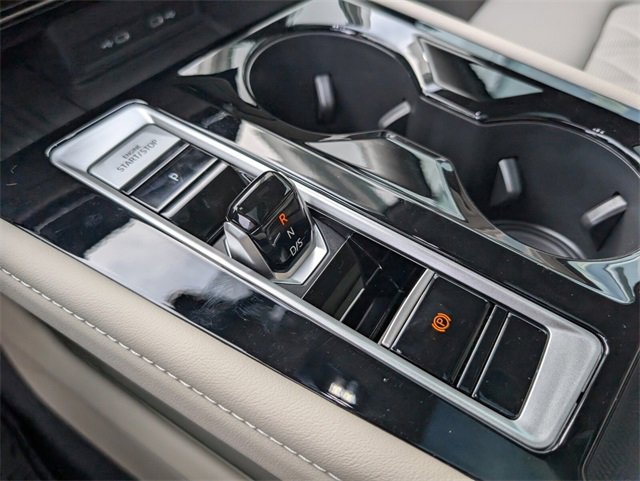 New 2026 Volkswagen Atlas SEL Premium R-Line image 16