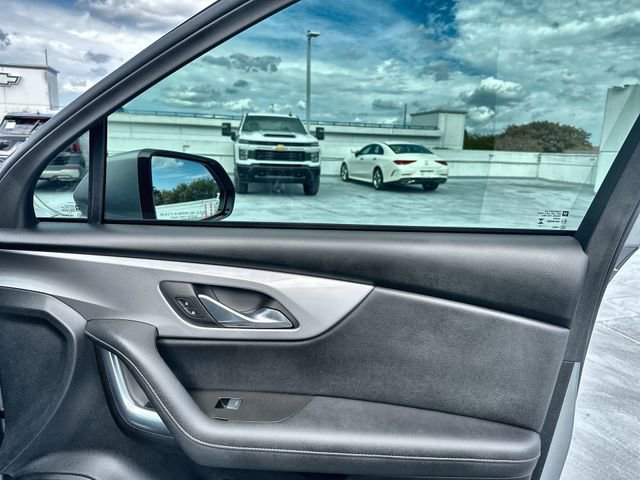 Used 2024 Chevrolet Blazer LT w/ Convenience Package image 32