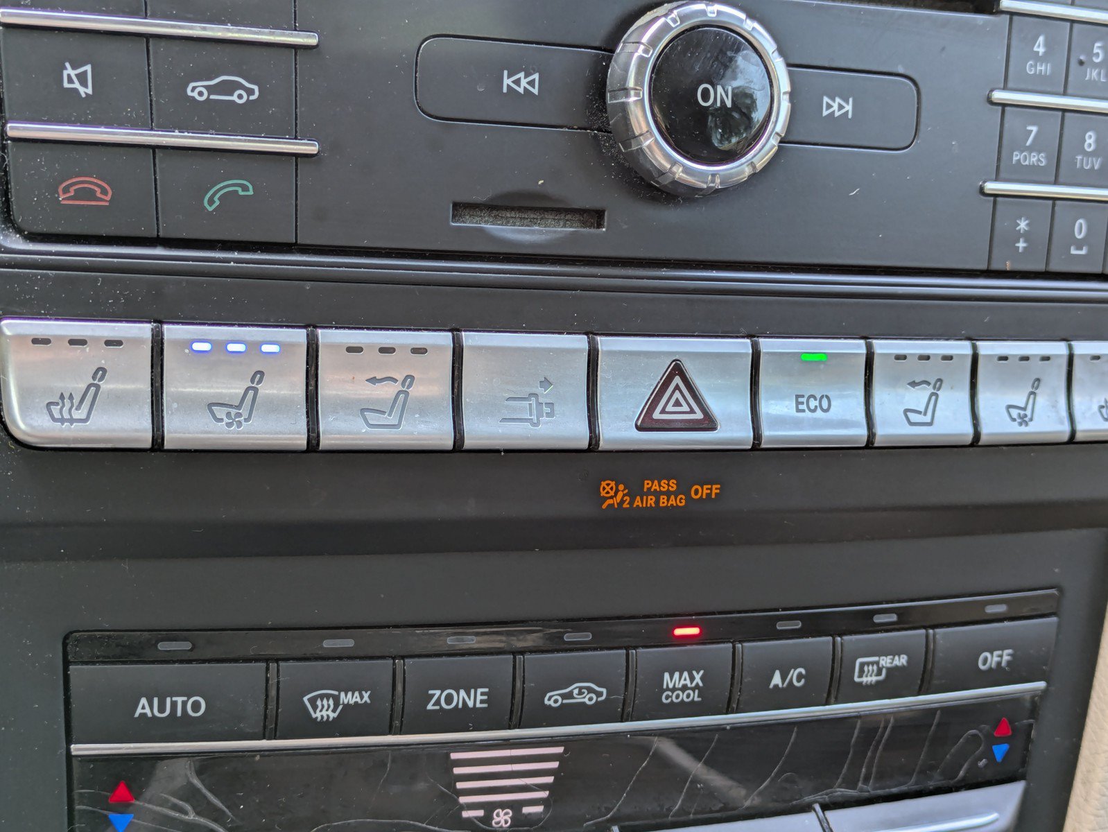 Used 2017 Mercedes-Benz E 400 Cabriolet image 29