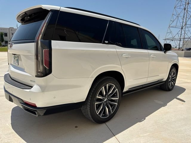 Used 2021 Cadillac Escalade Sport Platinum AWD/4WD image 5