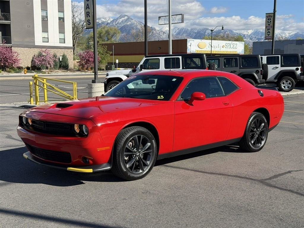 Used 2020 Dodge Challenger GT w/ Plus Package image 4