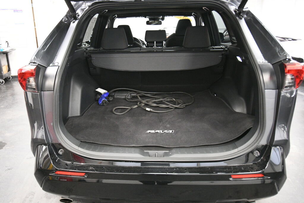 Certified 2023 Toyota RAV4 SE image 23
