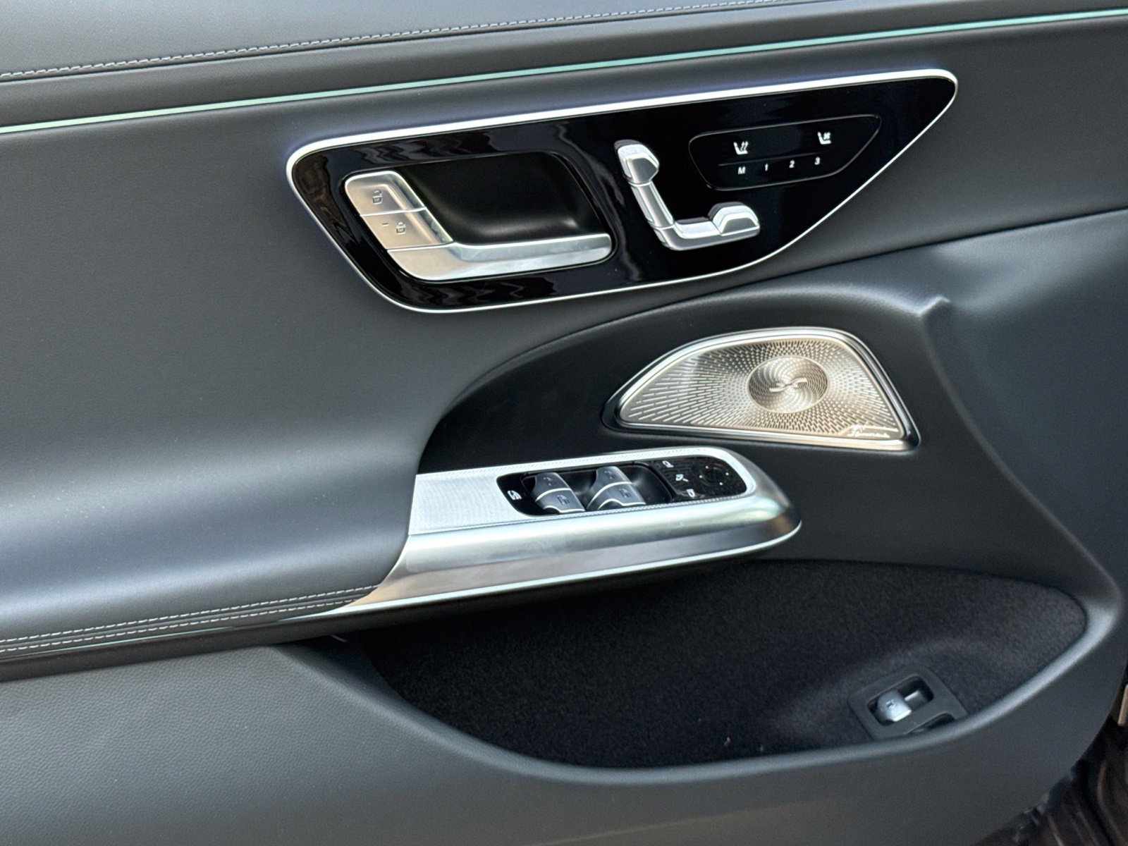 New 2027 Mercedes-Benz E 53 AMG e 4MATIC Sedan image 15