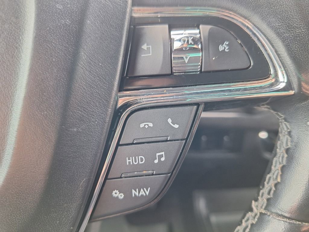 Used 2018 Lincoln Navigator L Reserve w/ Technology Package image 14