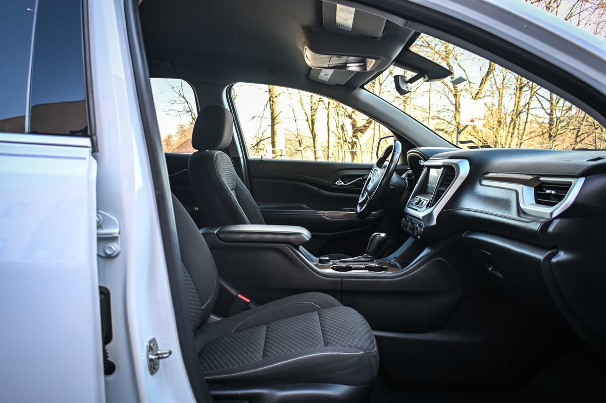 Used 2019 GMC Acadia SLE AWD/4WD image 17
