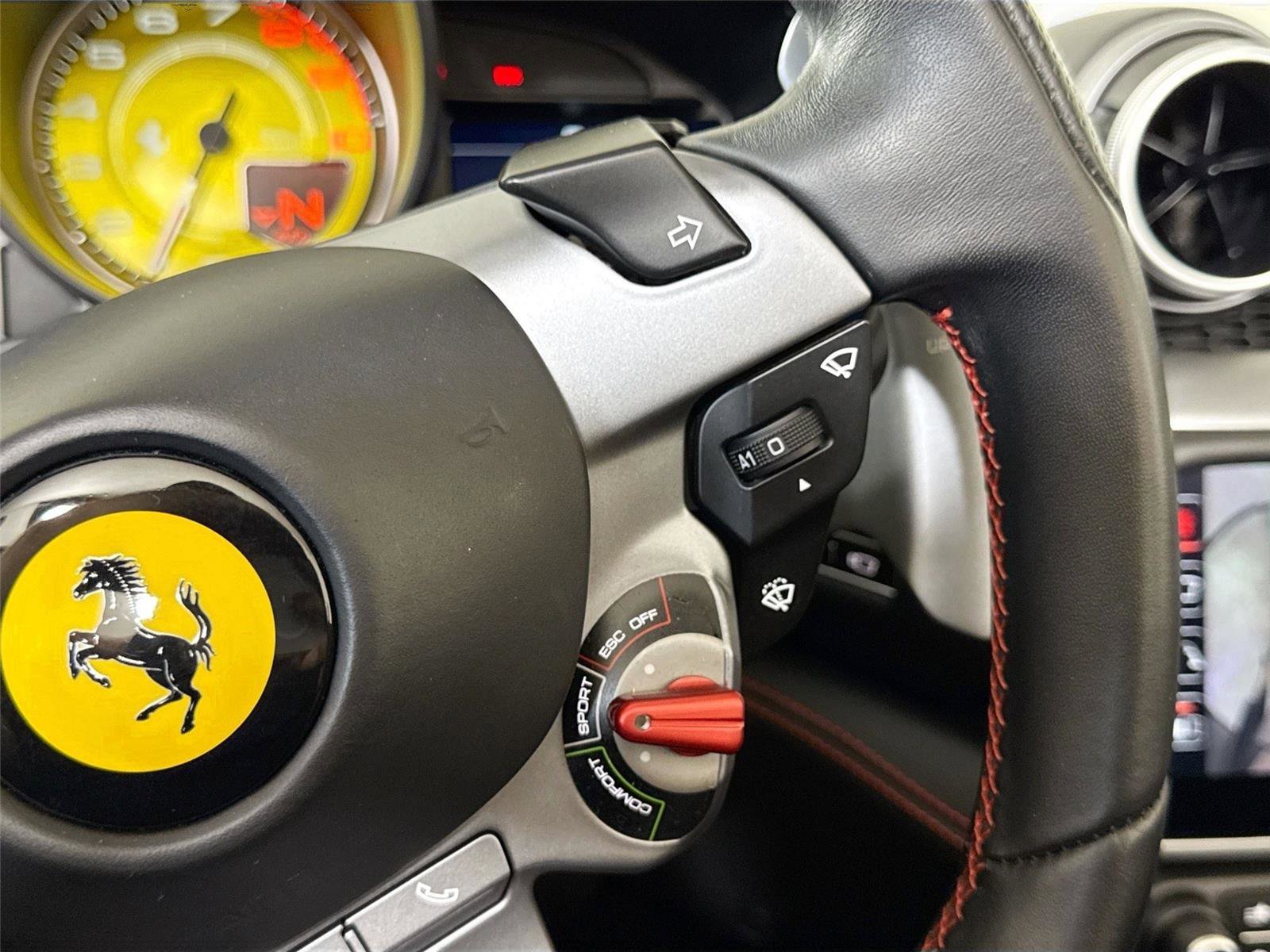 Used 2020 Ferrari Portofino image 24